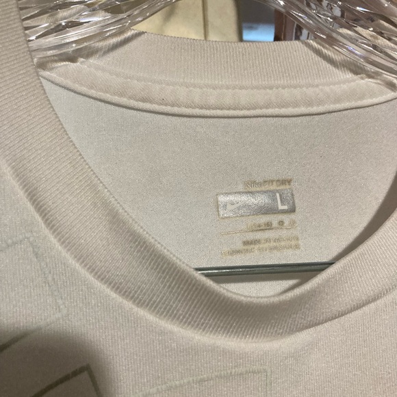 Nike Men’s T | Men’s Activewear | Nike | White Mens T - Picture 7 of 10